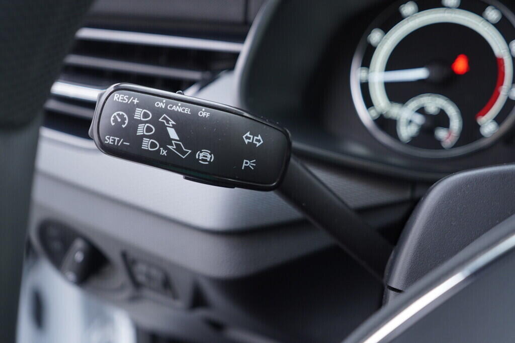 OV190V09981_23.webp_SCALA Ambition 1.5 TSI 110 kW automat, DPH