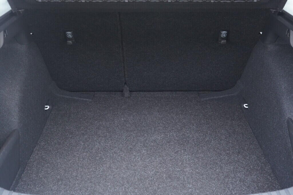 OV190V09981_38.webp_SCALA Ambition 1.5 TSI 110 kW automat, DPH