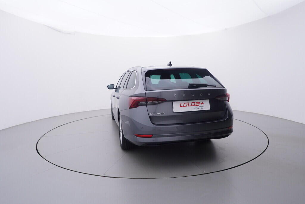 OV190V09982_13.webp_OCTAVIA Style 2.0 TDI 110 kW automat, DPH
