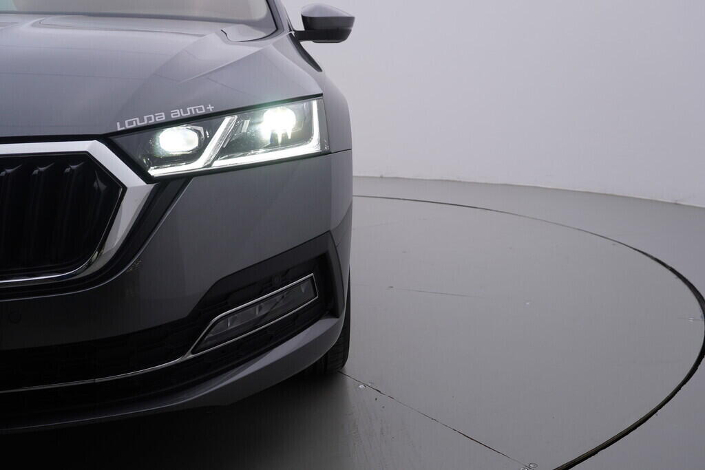 OV190V09982_45.webp_OCTAVIA Style 2.0 TDI 110 kW automat, DPH