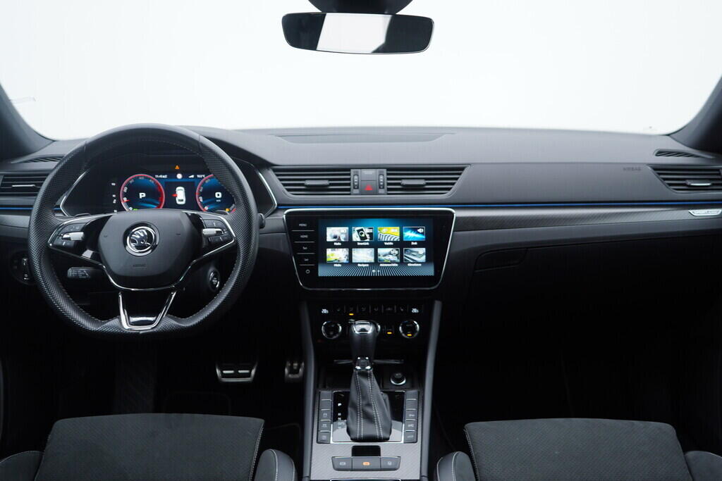 OV190V09984_27.webp_SUPERB SportLine 2.0 TDI 147 kW automat, DPH