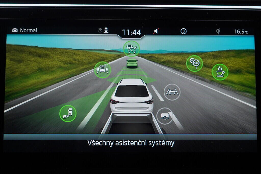 OV190V09984_30.webp_SUPERB SportLine 2.0 TDI 147 kW automat, DPH