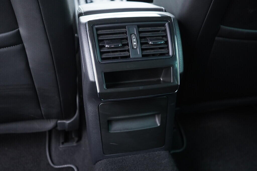 OV190V09984_38.webp_SUPERB SportLine 2.0 TDI 147 kW automat, DPH