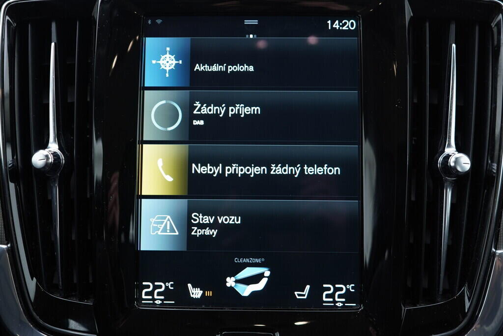 OV190V09985_30.webp_V90 Momentum 2.0 D4 145 kW automat, DPH