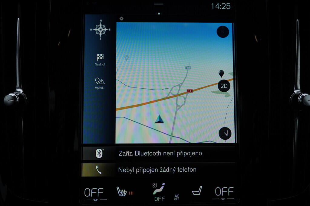 OV190V09985_34.webp_V90 Momentum 2.0 D4 145 kW automat, DPH