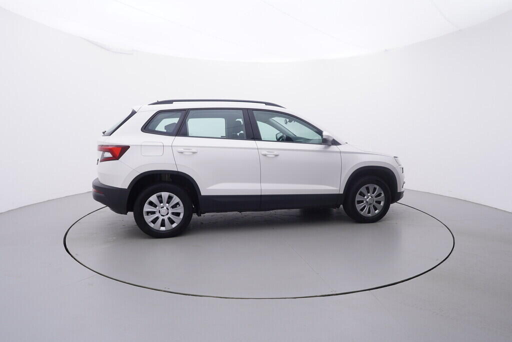 OV190V09986_15.webp_KAROQ Ambition 1.6 TDI 85 kW automat, DPH