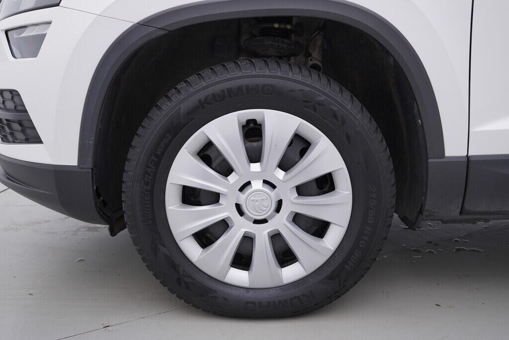 OV190V09986_38.webp_KAROQ Ambition 1.6 TDI 85 kW automat, DPH