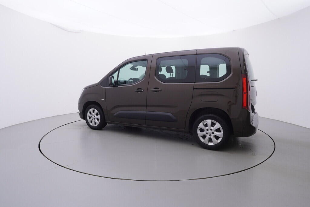 OV190V09994_12.webp_COMBO  1.5 CDTi 75 kW manuál