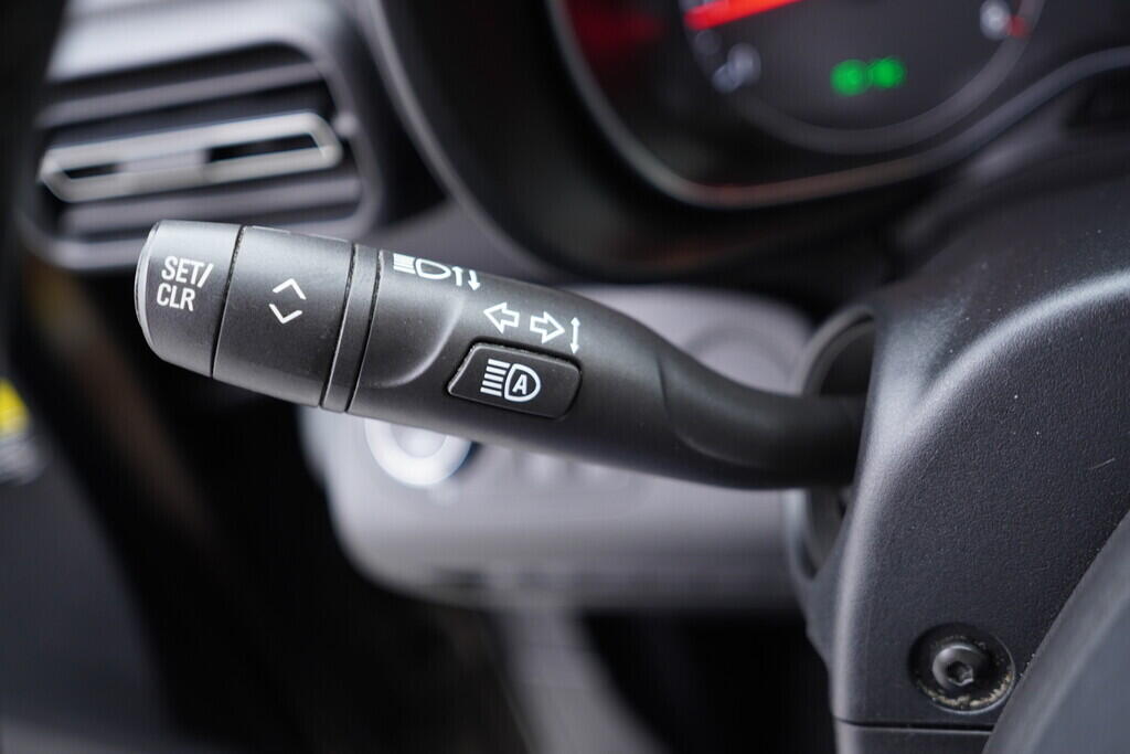 OV190V09994_23.webp_COMBO  1.5 CDTi 75 kW manuál