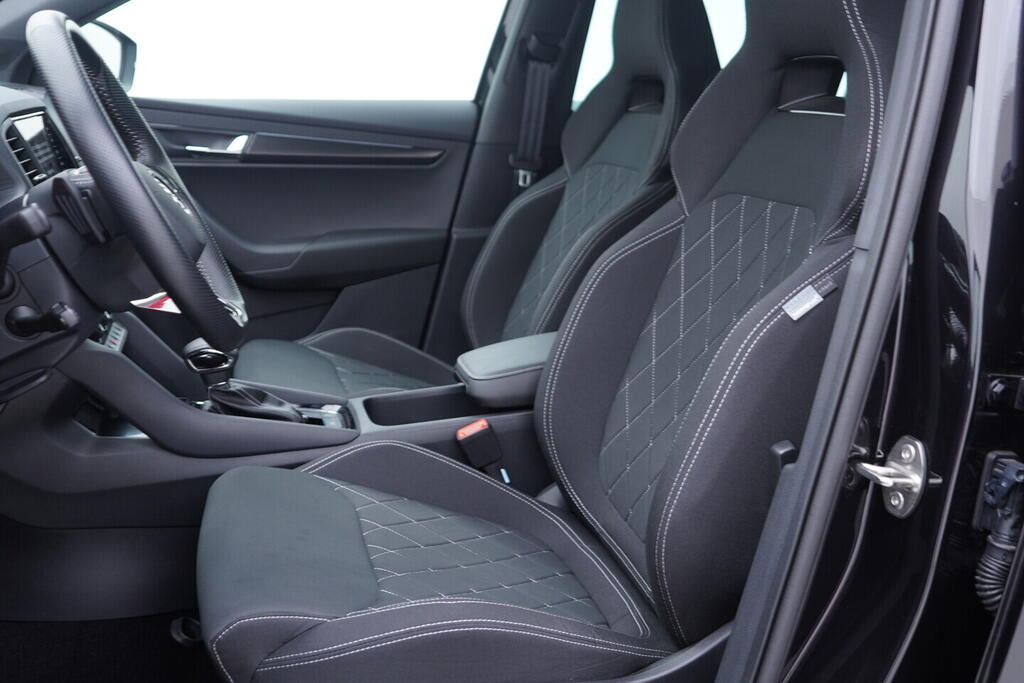 OV190V09995_22.webp_KAROQ SportLine 1.5 TSI 110 kW automat, DPH