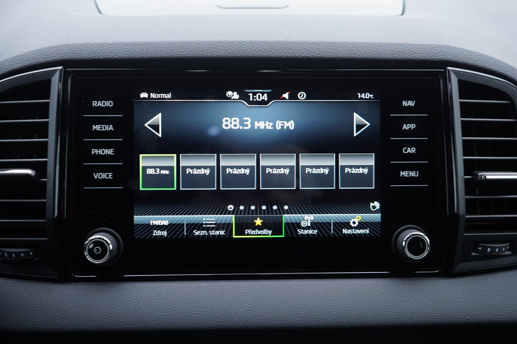 OV190V09995_29.webp_KAROQ SportLine 1.5 TSI 110 kW automat, DPH