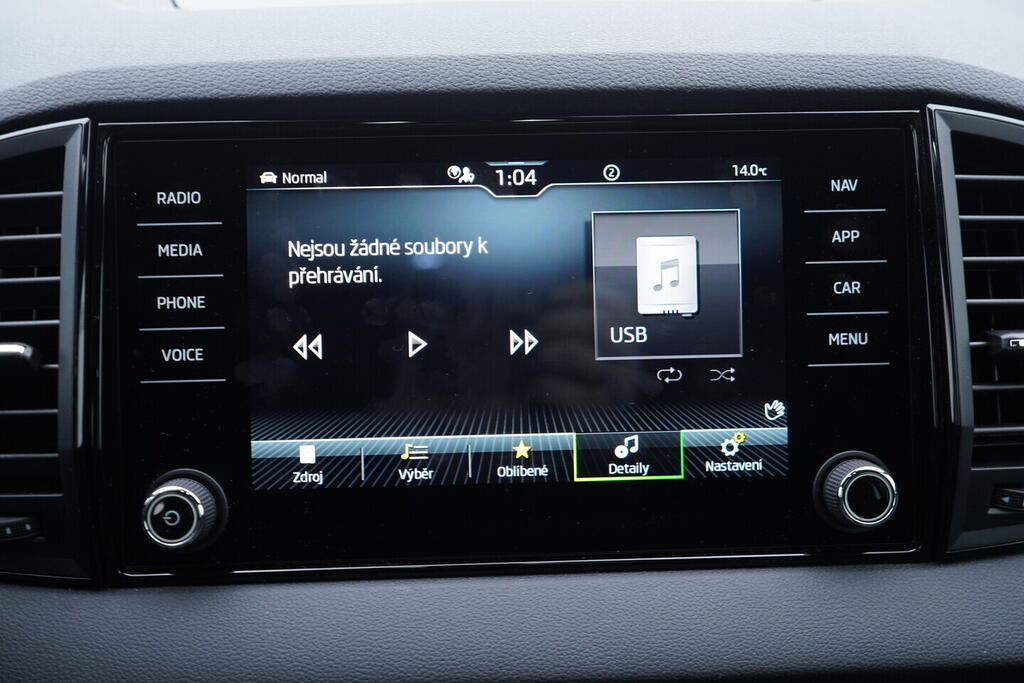 OV190V09995_30.webp_KAROQ SportLine 1.5 TSI 110 kW automat, DPH