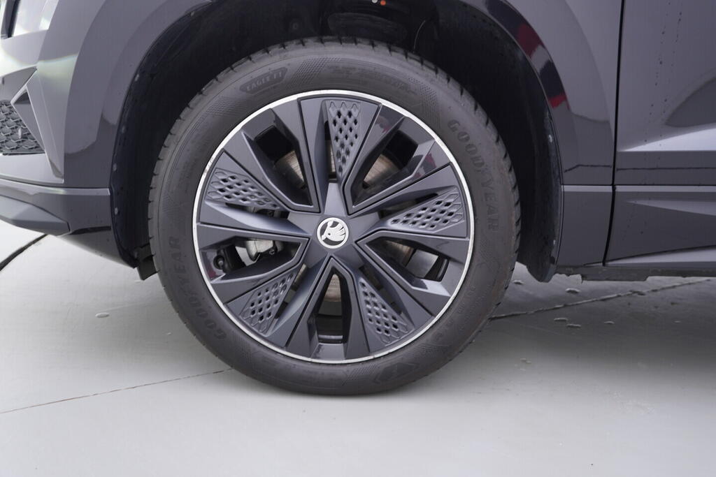 OV190V09995_42.webp_KAROQ SportLine 1.5 TSI 110 kW automat, DPH