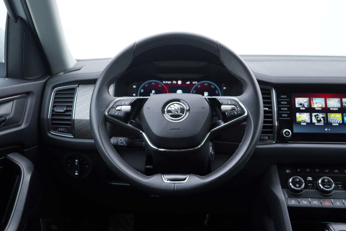 OV190V09996_29.webp_KODIAQ Style 2.0 TDI 147 kW automat, DPH