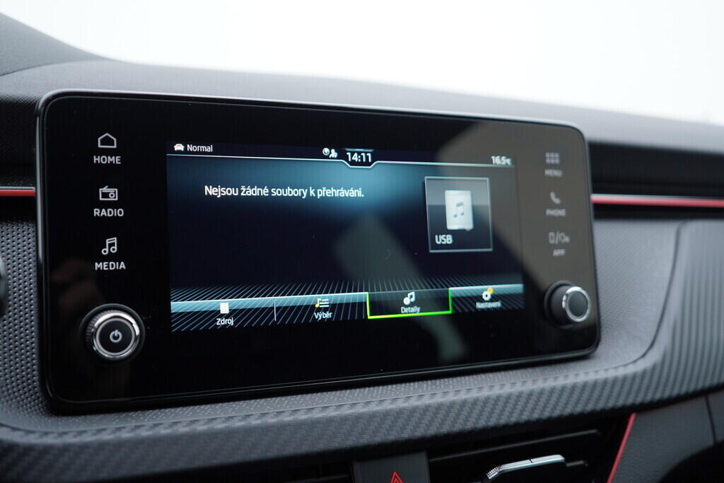 OV190V10015_29.webp_KAMIQ Monte Carlo 1.0 TSI 85 kW manuál, DPH