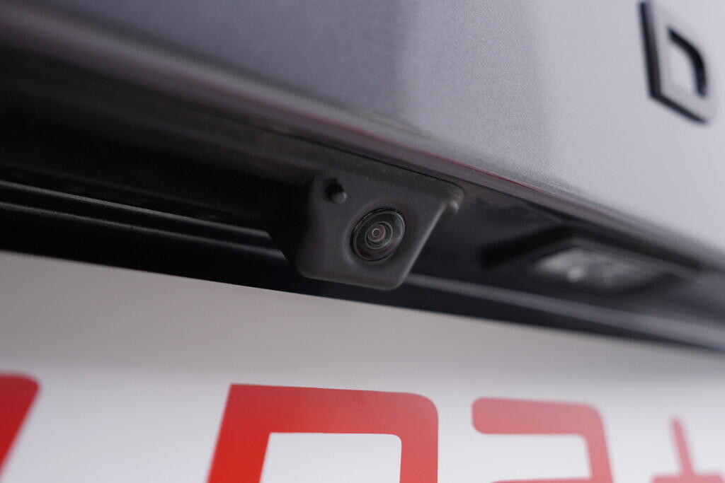 OV190V10015_43.webp_KAMIQ Monte Carlo 1.0 TSI 85 kW manuál, DPH