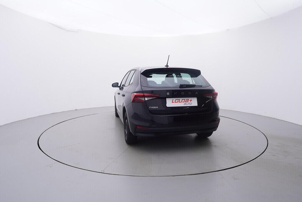 OV190V10019_13.webp_FABIA Selection 1.0 TSI 70 kW manuál, DPH