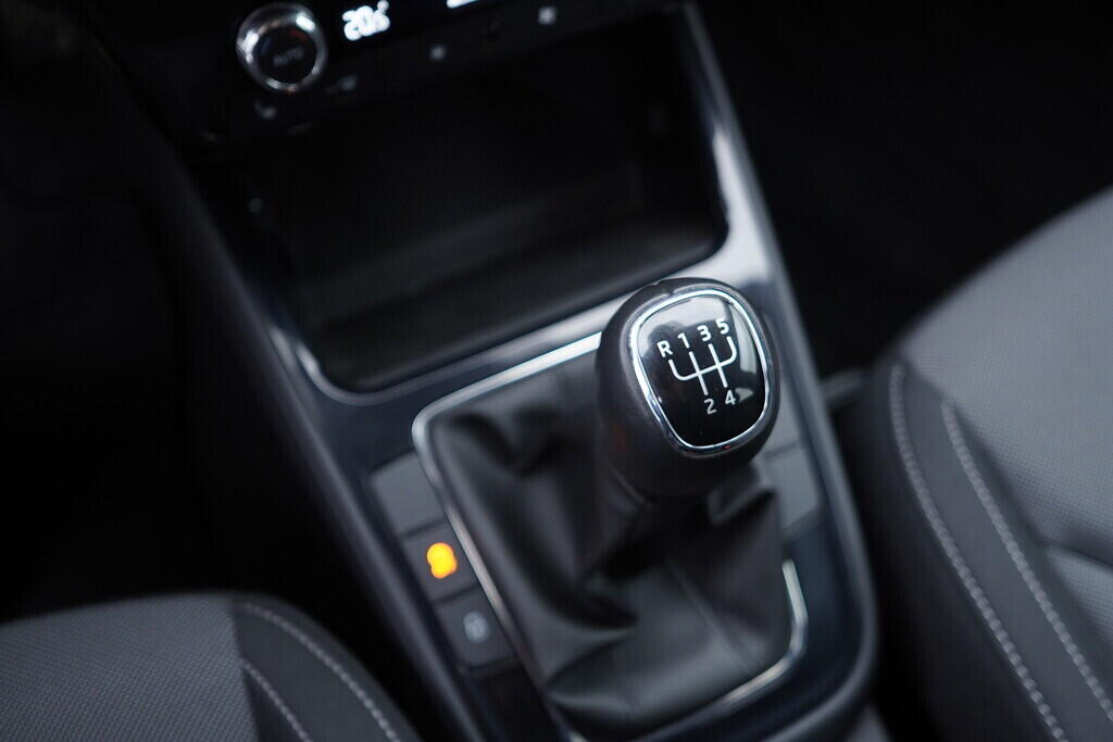 OV190V10019_33.webp_FABIA Selection 1.0 TSI 70 kW manuál, DPH