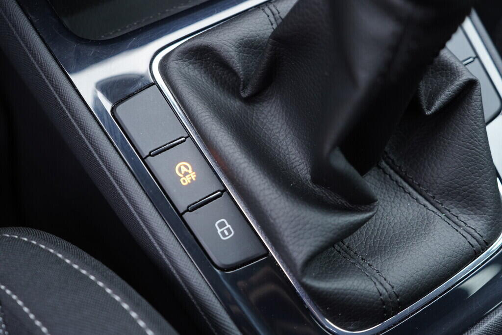 OV190V10019_34.webp_FABIA Selection 1.0 TSI 70 kW manuál, DPH