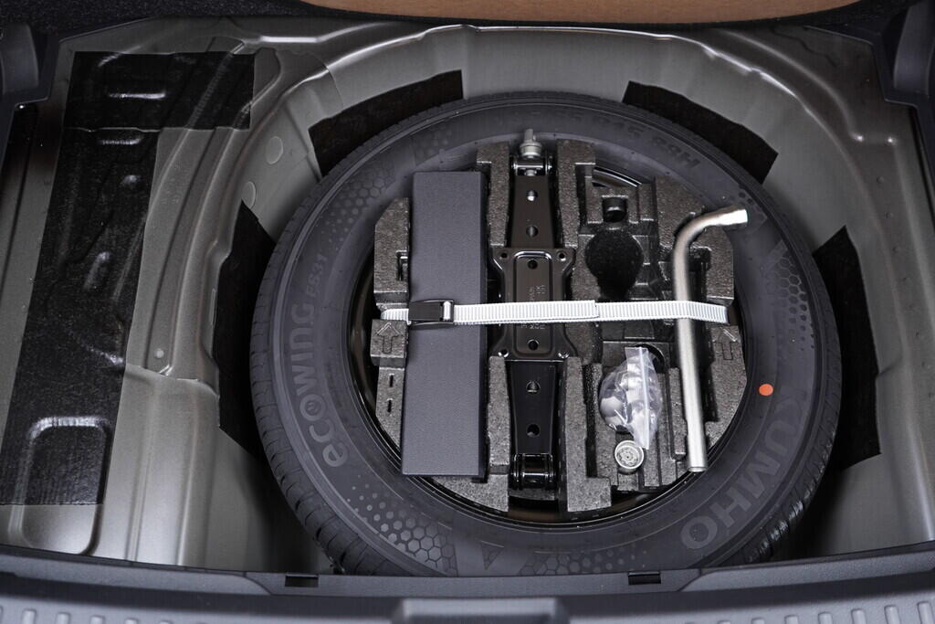 OV190V10019_37.webp_FABIA Selection 1.0 TSI 70 kW manuál, DPH