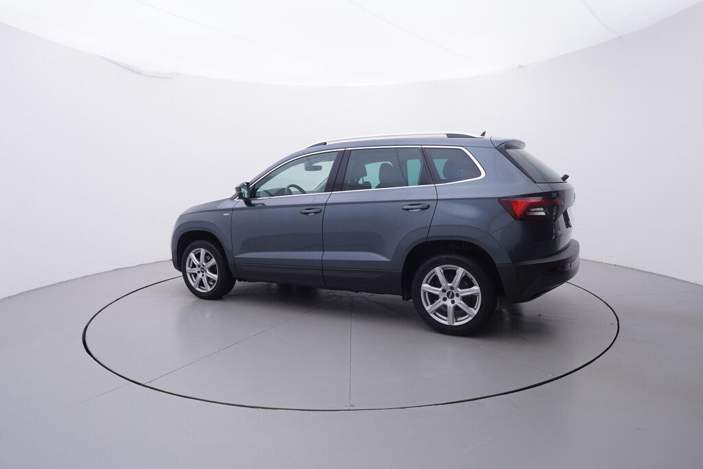 OV190V10023_12.webp_KAROQ Style 1.5 TSI 110 kW manuál