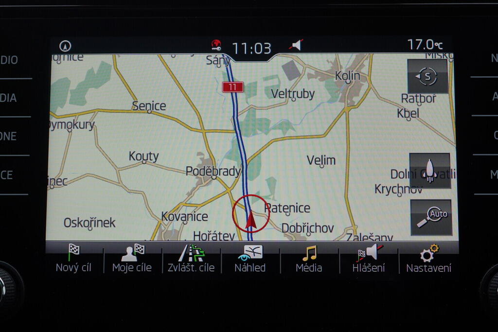 OV190V10023_32.webp_KAROQ Style 1.5 TSI 110 kW manuál