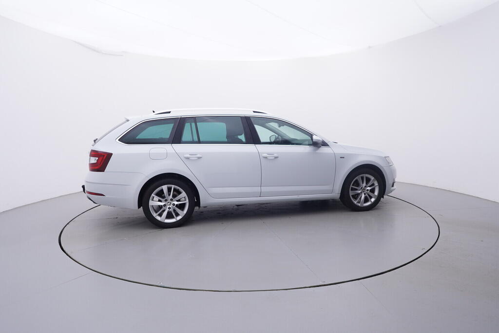 OV190V10024_15.webp_OCTAVIA Style 2.0 TDI 110 kW automat