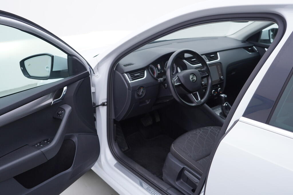 OV190V10024_18.webp_OCTAVIA Style 2.0 TDI 110 kW automat