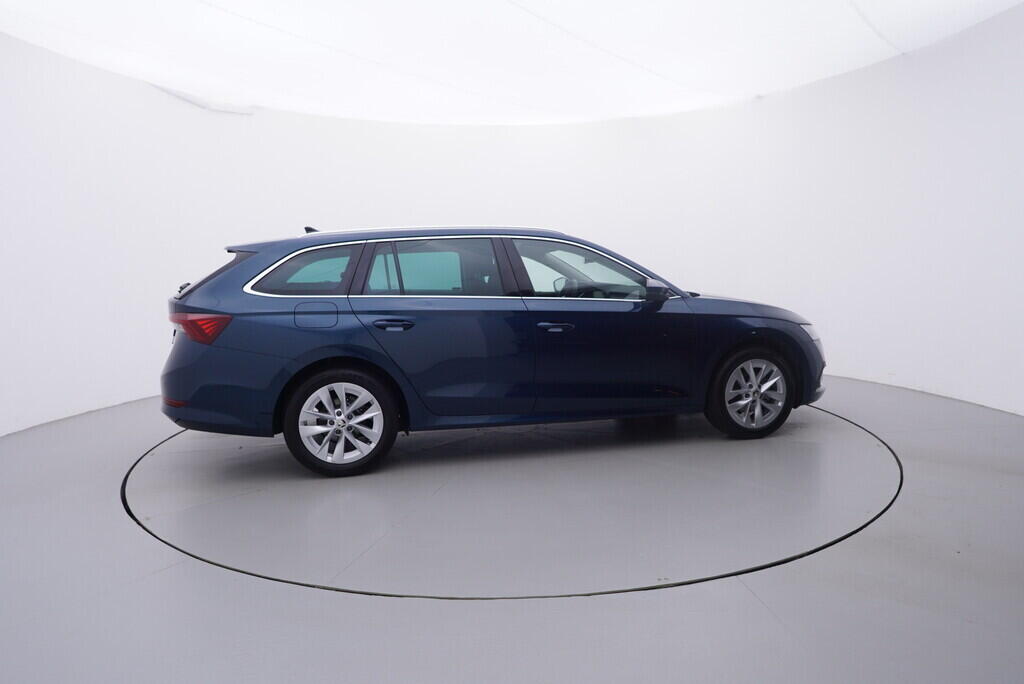 OV190V10025_15.webp_OCTAVIA Style 1.5 TSI 110 kW manuál, DPH