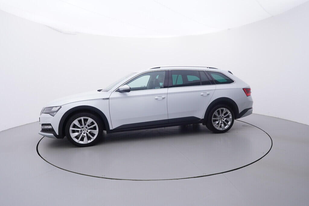 OV190V10026_11.webp_SUPERB Scout 2.0 TDI 140 kW automat, DPH