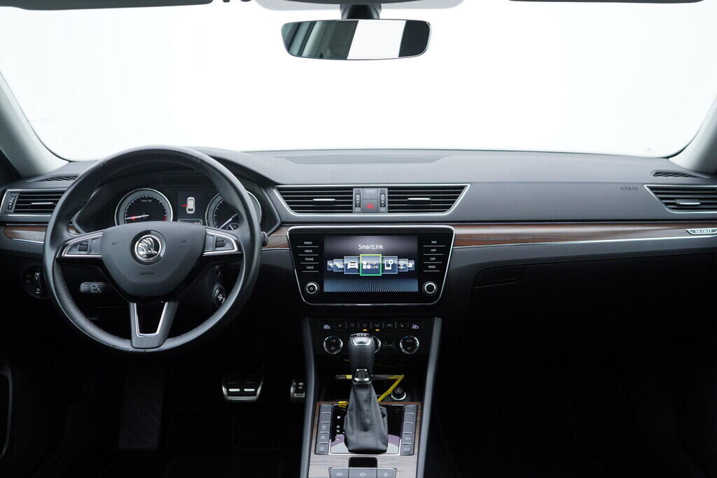 OV190V10026_28.webp_SUPERB Scout 2.0 TDI 140 kW automat, DPH