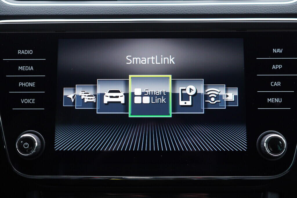 OV190V10026_30.webp_SUPERB Scout 2.0 TDI 140 kW automat, DPH