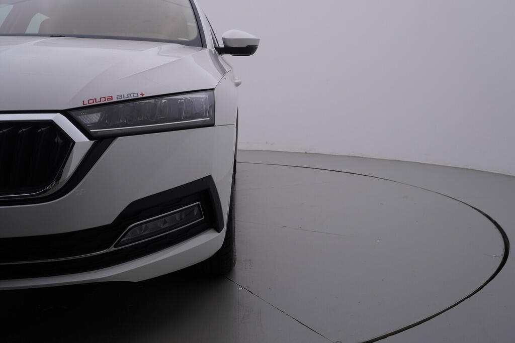 OV190V10027_42.webp_OCTAVIA Style 2.0 TDI 85 kW automat, DPH