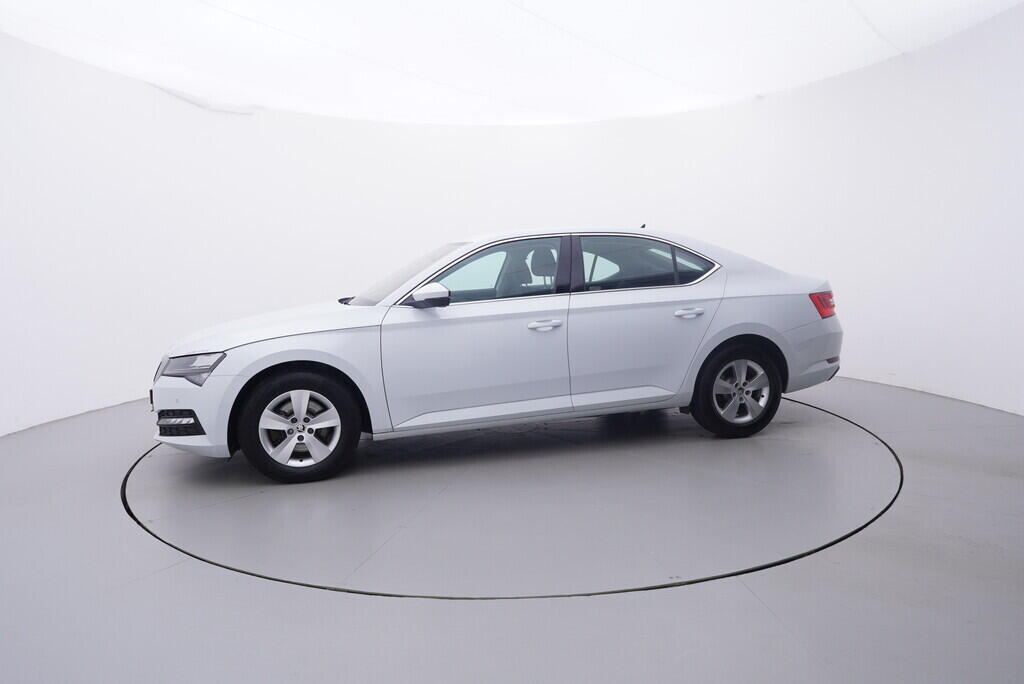 OV190V10028_11.webp_SUPERB Ambition 2.0 TDI 110 kW automat, DPH