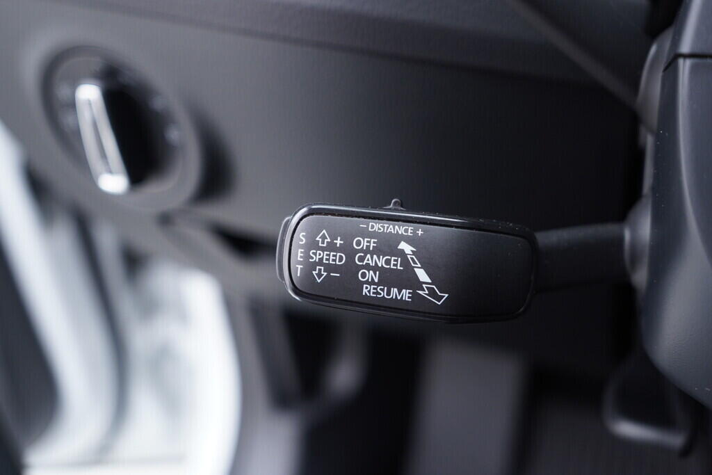 OV190V10030_25.webp_SUPERB Style 2.0 TDI 110 kW automat, DPH