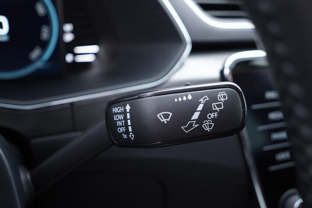 OV190V10030_26.webp_SUPERB Style 2.0 TDI 110 kW automat, DPH