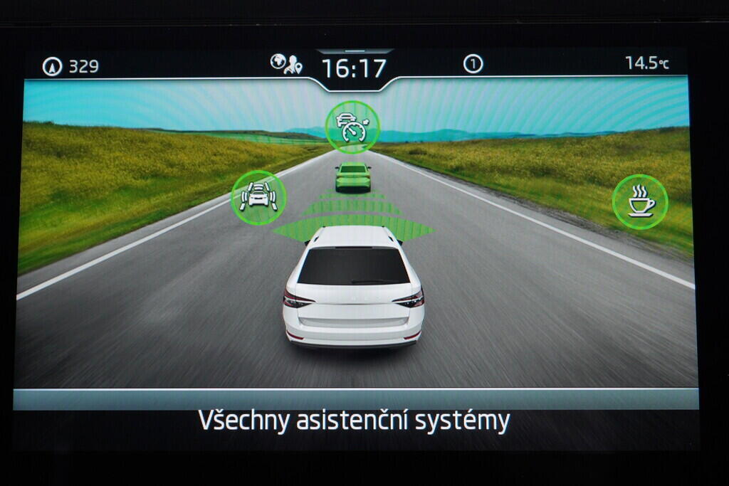 OV190V10030_30.webp_SUPERB Style 2.0 TDI 110 kW automat, DPH