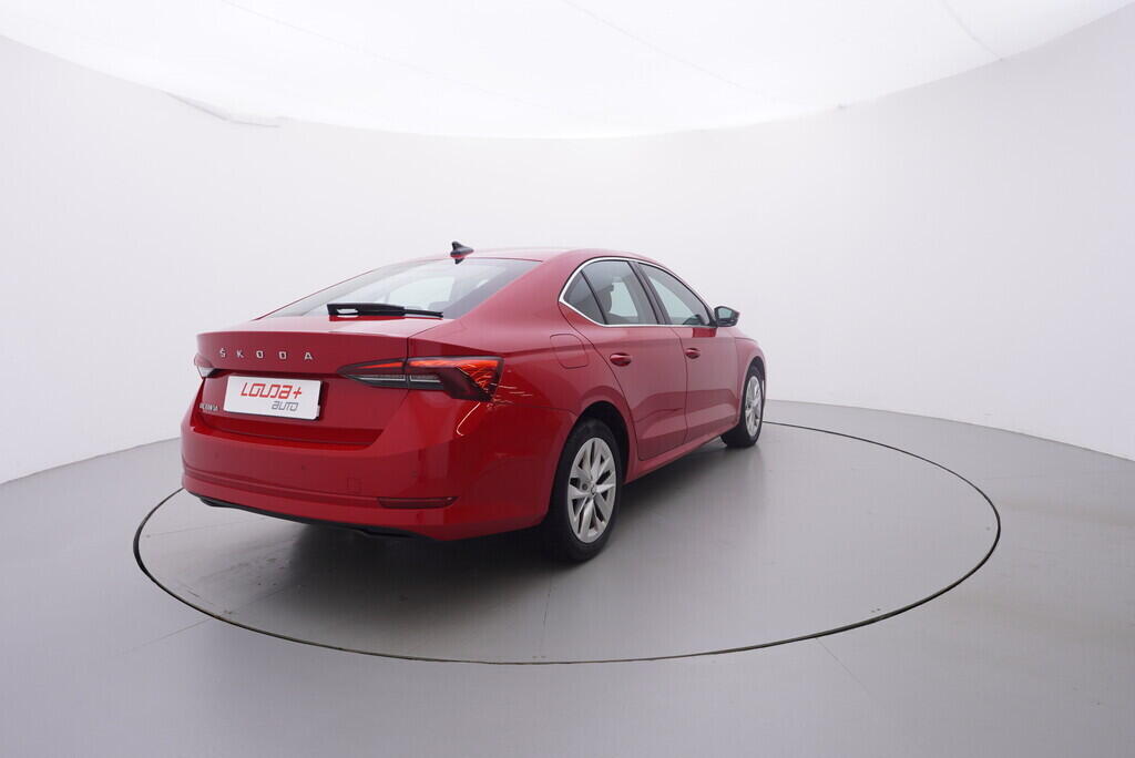 OV190V10031_14.webp_OCTAVIA Style 2.0 TDI 85 kW manuál, DPH