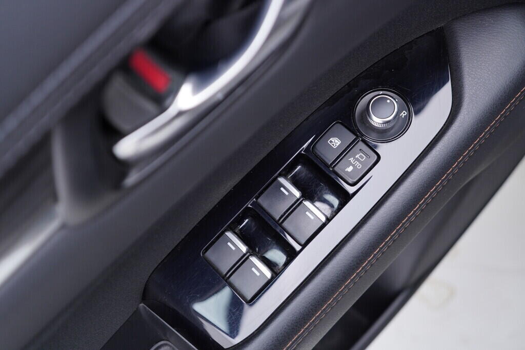 OV190V10032_20.webp_CX-5  2.0  121 kW manuál, DPH