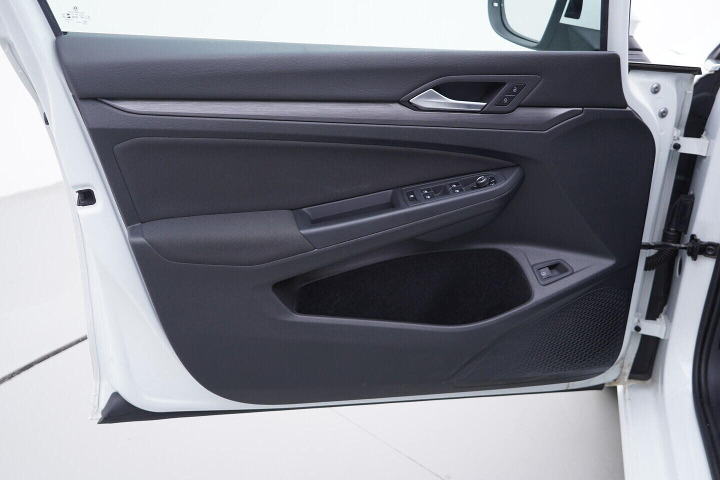OV190V10036_19.webp_GOLF  1.4 TSi Phev 110 kW automat, DPH