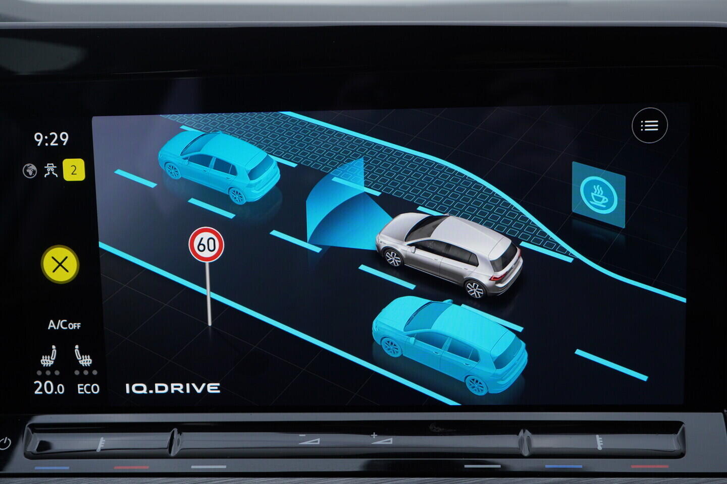 OV190V10036_30.webp_GOLF  1.4 TSi Phev 110 kW automat, DPH
