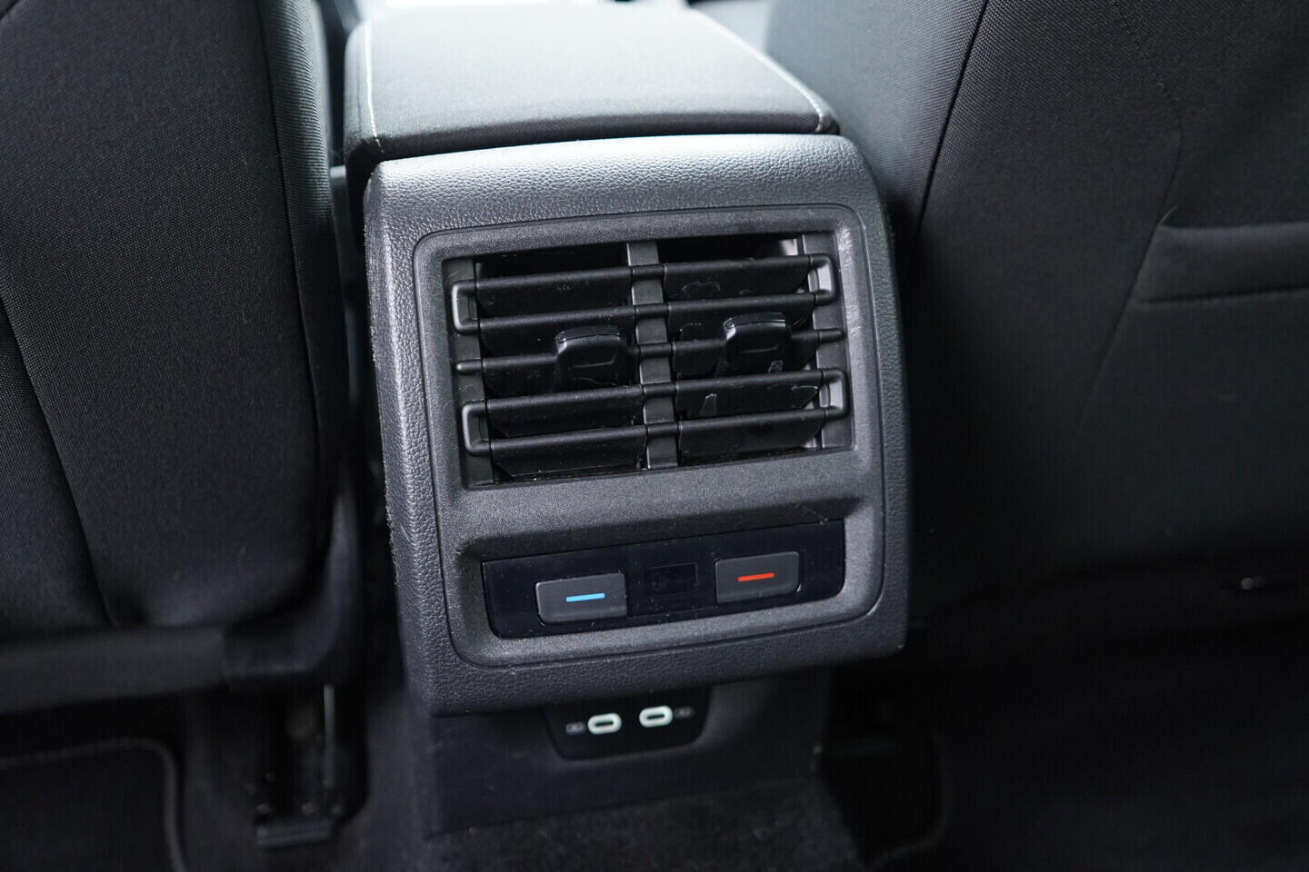 OV190V10036_38.webp_GOLF  1.4 TSi Phev 110 kW automat, DPH