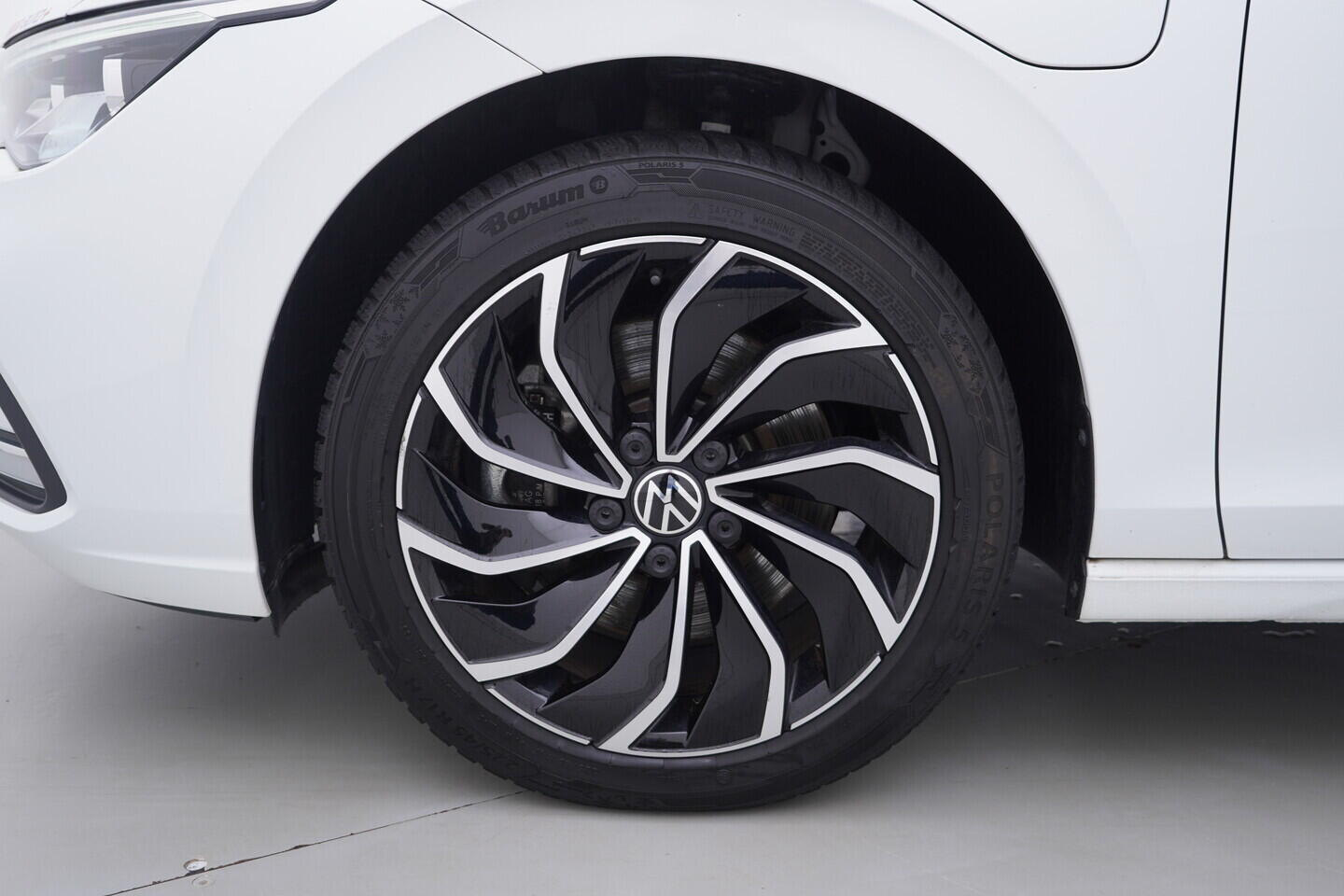 OV190V10036_41.webp_GOLF  1.4 TSi Phev 110 kW automat, DPH