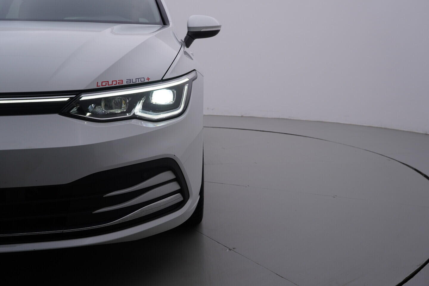 OV190V10036_42.webp_GOLF  1.4 TSi Phev 110 kW automat, DPH