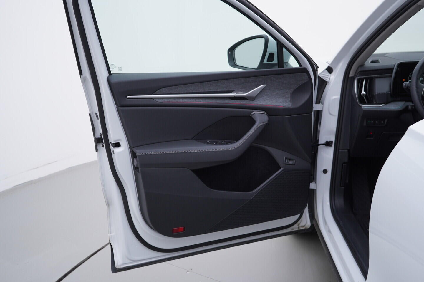 OV190V10041_19.webp_KODIAQ Exclusive Selection 2.0 TDI 142 kW automat, DPH