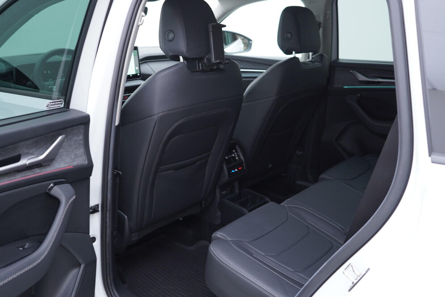 OV190V10041_38.webp_KODIAQ Exclusive Selection 2.0 TDI 142 kW automat, DPH