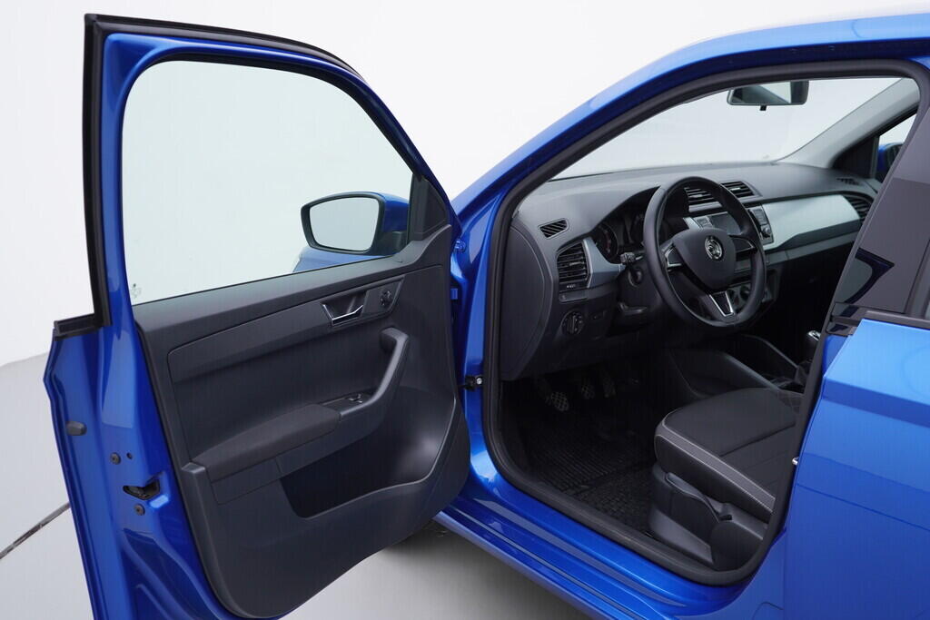 OV190V10045_18.webp_FABIA Ambition 1.0 TSI 70 kW manuál