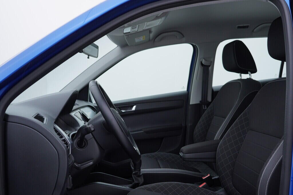 OV190V10045_23.webp_FABIA Ambition 1.0 TSI 70 kW manuál