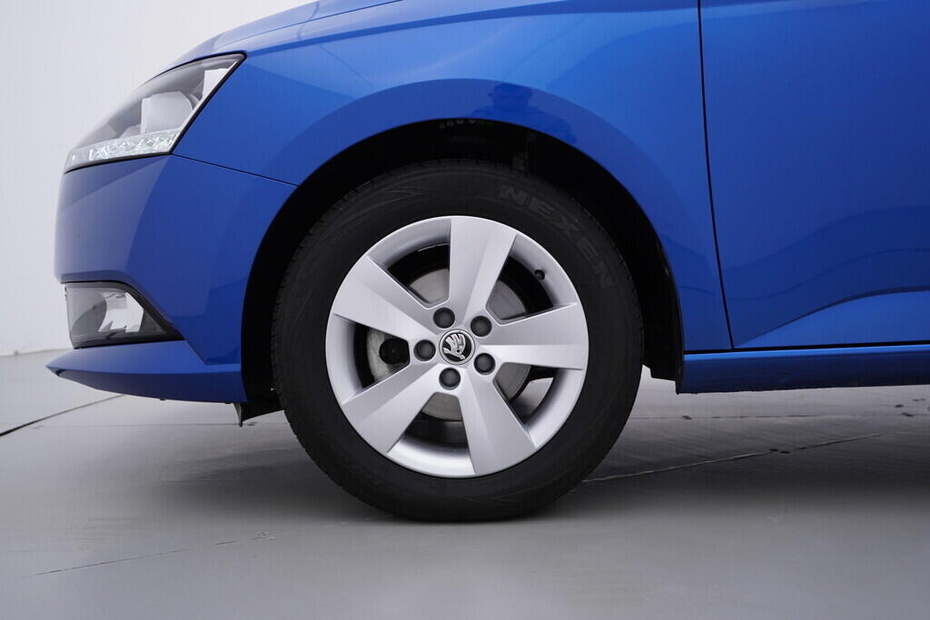 OV190V10045_37.webp_FABIA Ambition 1.0 TSI 70 kW manuál