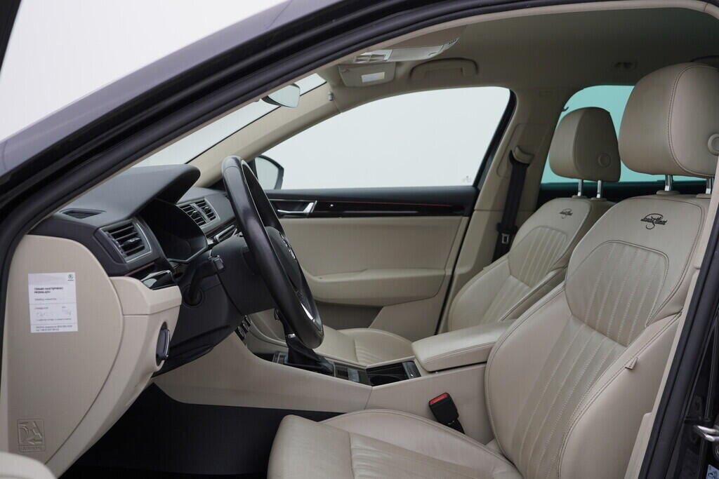 OV190V10048_25.webp_SUPERB L&K 2.0 TDI 140 kW automat